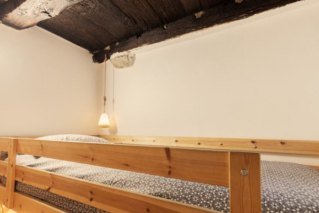 Cameretta Con Letto A Castello Stella Alpina 4